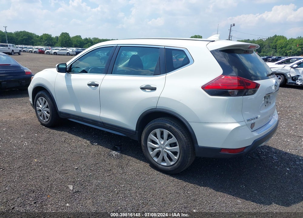 2017 NISSAN ROGUE S VIN: 5N1AT2MV1HC849007