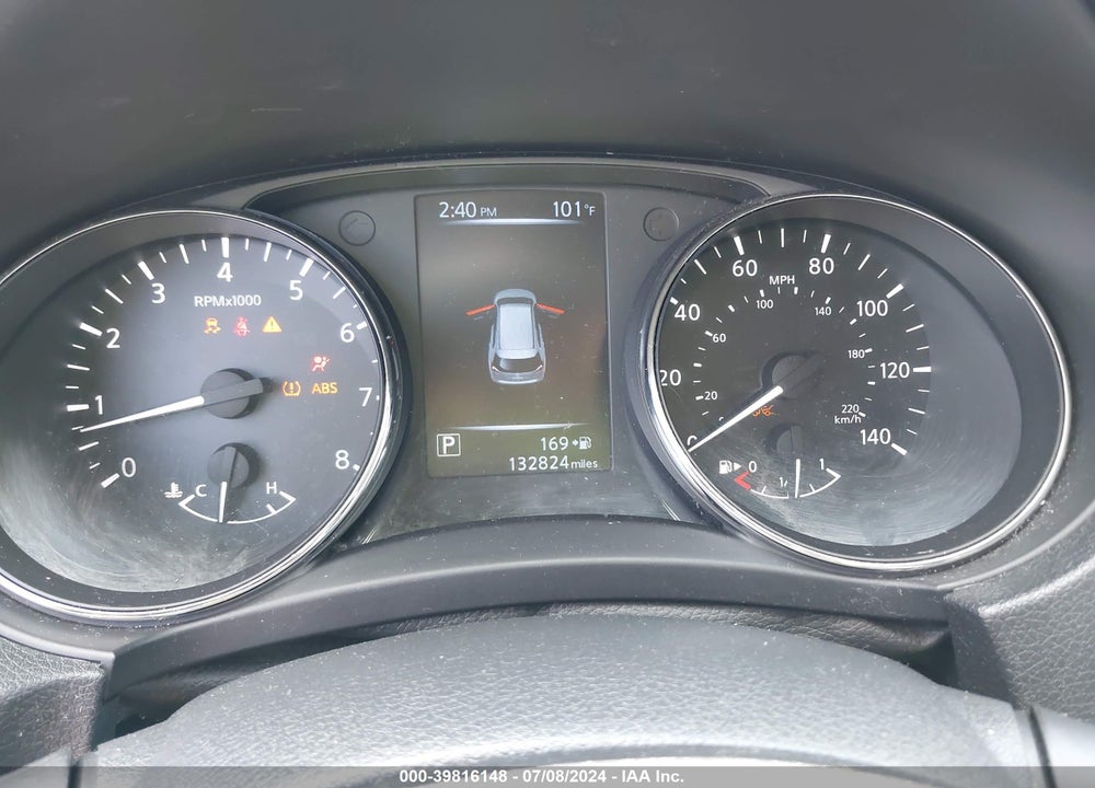 2017 NISSAN ROGUE S VIN: 5N1AT2MV1HC849007