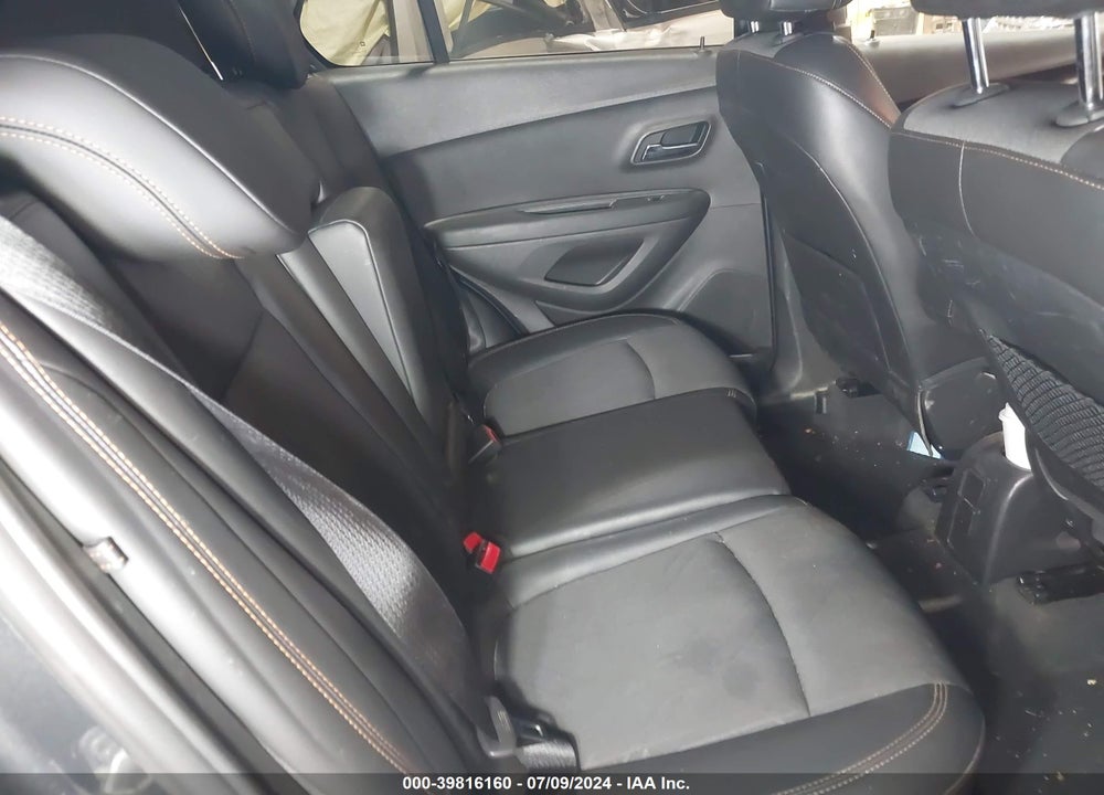 2017 CHEVROLET TRAX LT VIN: 3GNCJPSB2HL208680