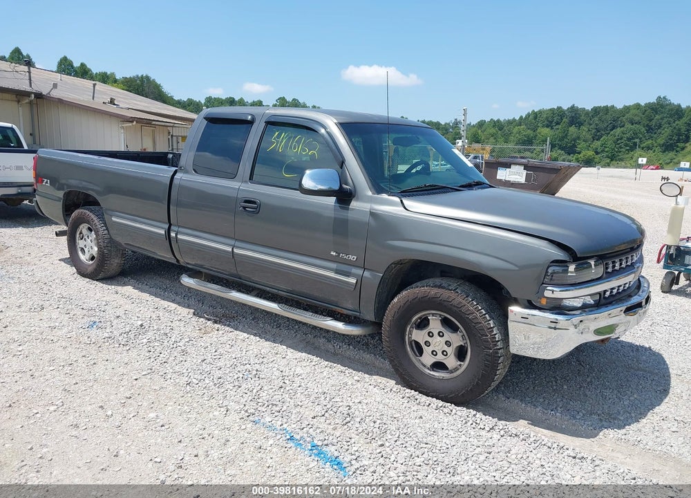 2001 CHEVROLET SILVERADO 1500 LS VIN: 1GCEK19T31E294713