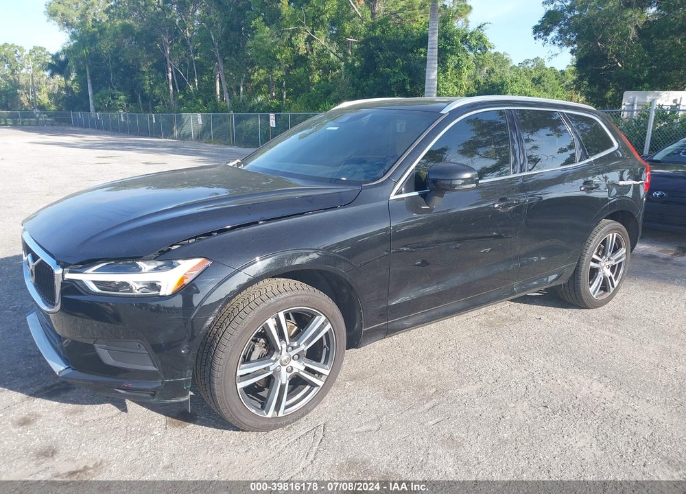 2019 VOLVO XC60 T5 MOMENTUM VIN: LYV102DK1KB246833