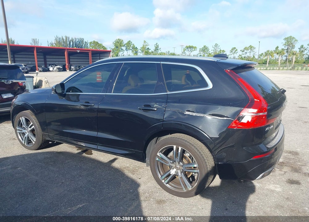 2019 VOLVO XC60 T5 MOMENTUM VIN: LYV102DK1KB246833
