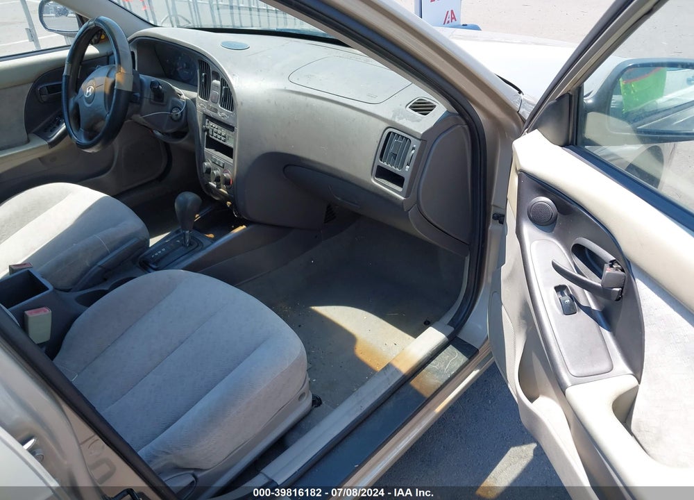 2006 HYUNDAI ELANTRA GLS/LIMITED VIN: KMHDN46D76U370377