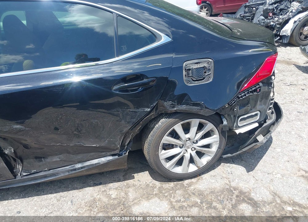 2016 LEXUS IS 300 VIN: JTHCM1D27G5010409