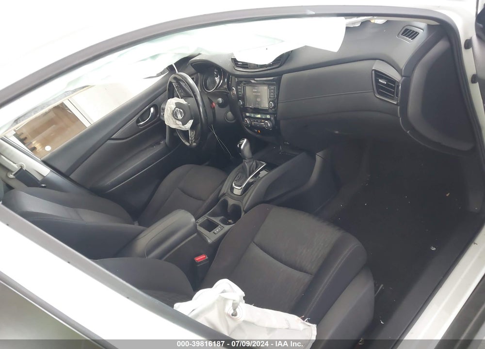 2020 NISSAN ROGUE SV FWD VIN: JN8AT2MT7LW038763