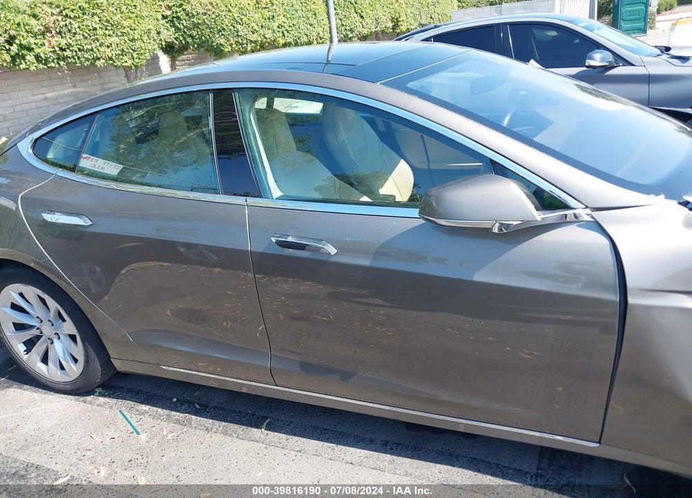2016 TESLA MODEL S 60D/70D/75D/85D/90D VIN: 5YJSA1E25GF147402