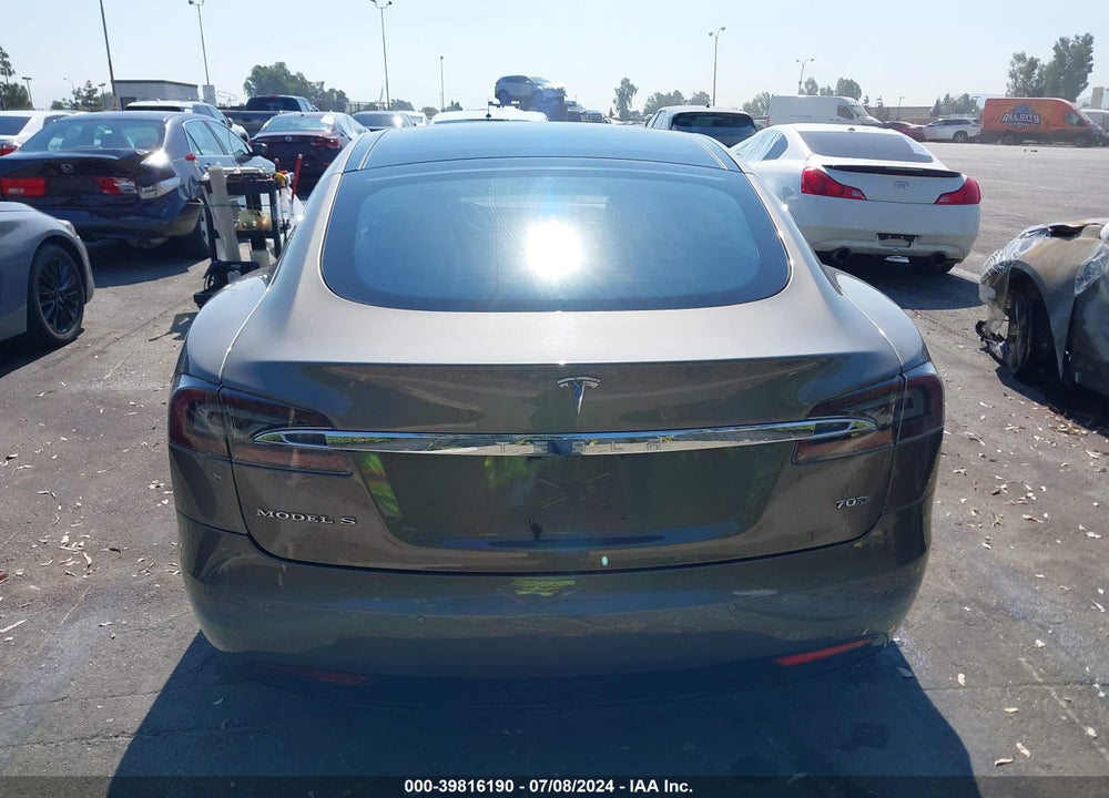 2016 TESLA MODEL S 60D/70D/75D/85D/90D VIN: 5YJSA1E25GF147402