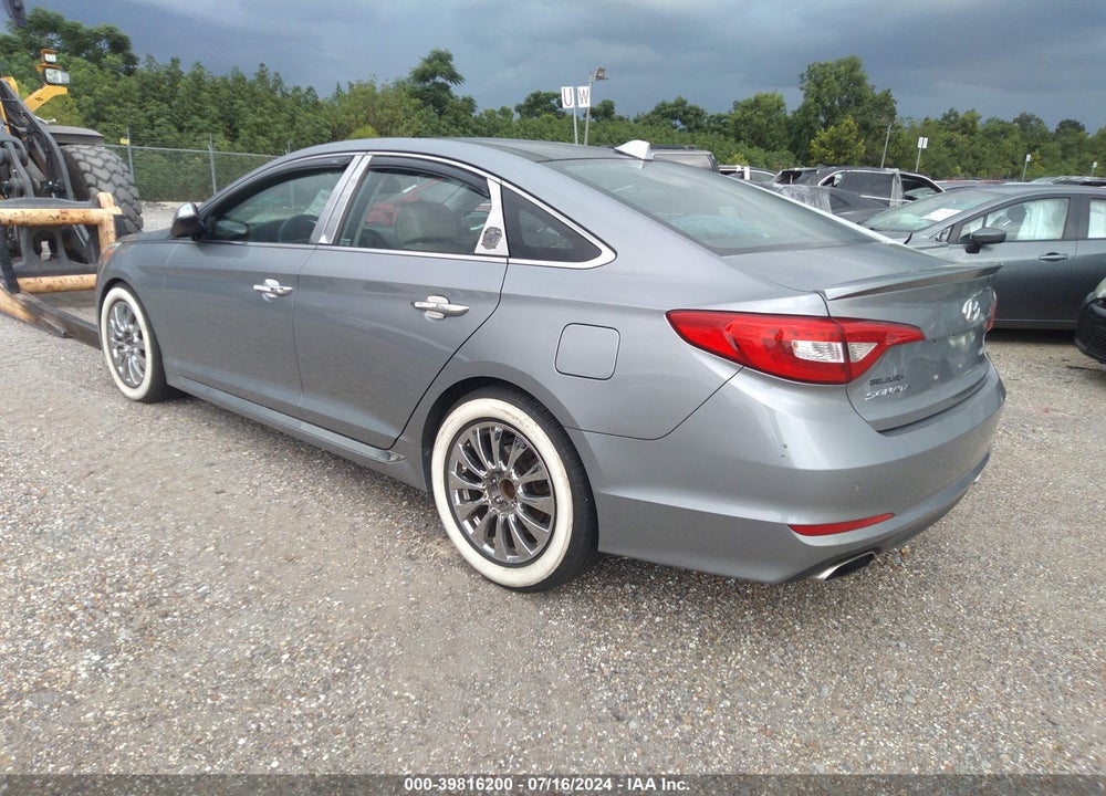 2015 HYUNDAI SONATA LIMITED VIN: 5NPE34AFXFH106538
