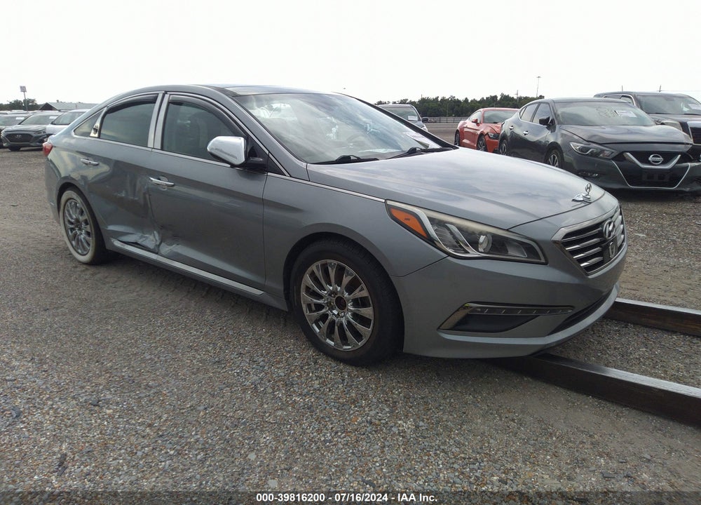 2015 HYUNDAI SONATA LIMITED VIN: 5NPE34AFXFH106538