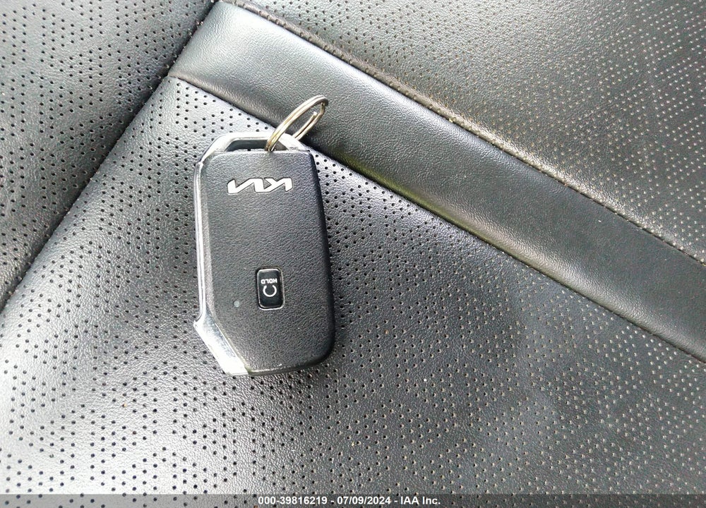 2022 KIA SORENTO EX VIN: 5XYRH4LFXNG116895