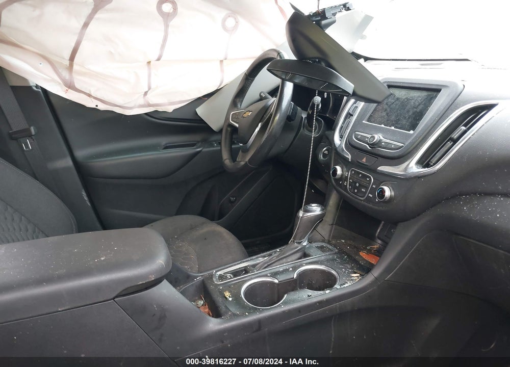 2019 CHEVROLET EQUINOX LT VIN: 2GNAXTEVXK6296197