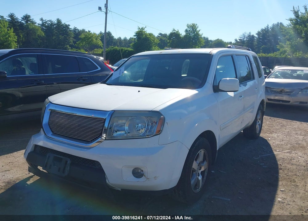 2011 HONDA PILOT EX-L VIN: 5FNYF4H5XBB031706