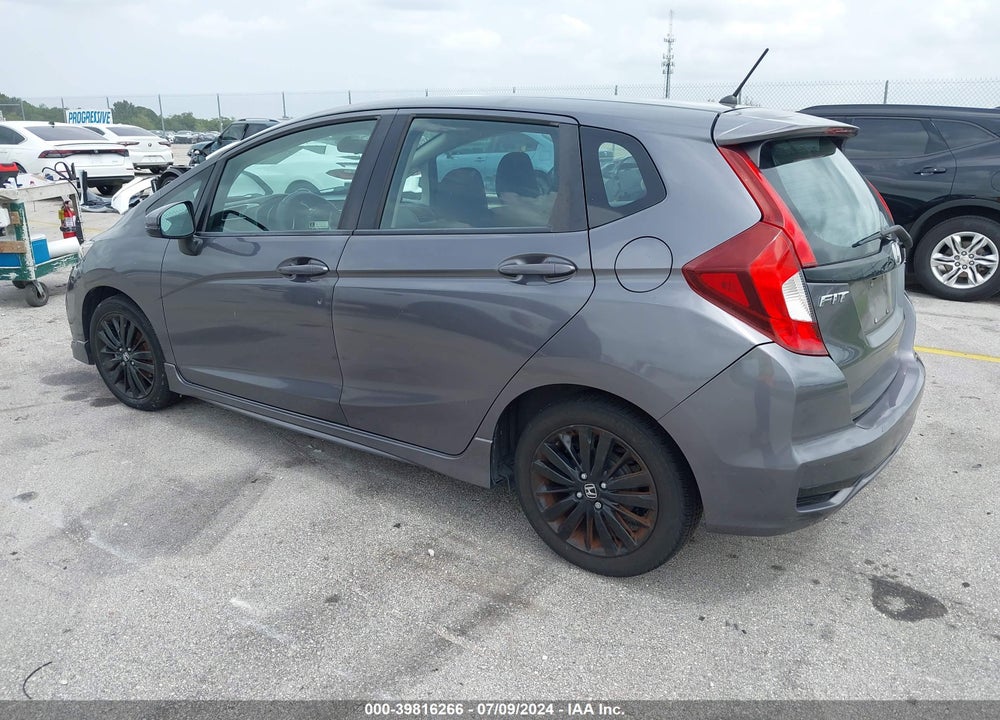 2018 HONDA FIT SPORT VIN: 3HGGK5H63JM729785