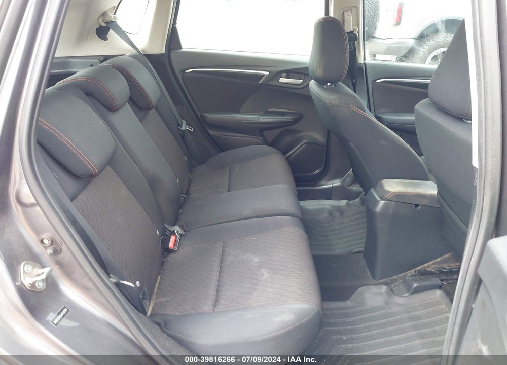 2018 HONDA FIT SPORT VIN: 3HGGK5H63JM729785