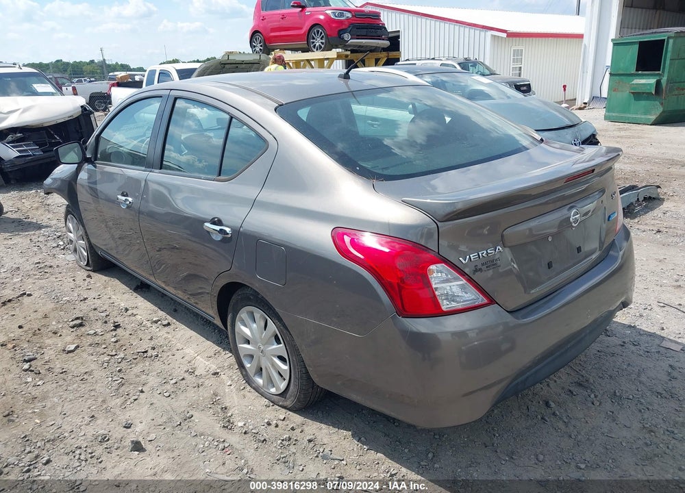 2017 NISSAN VERSA 1.6 SV VIN: 3N1CN7AP0HK443789