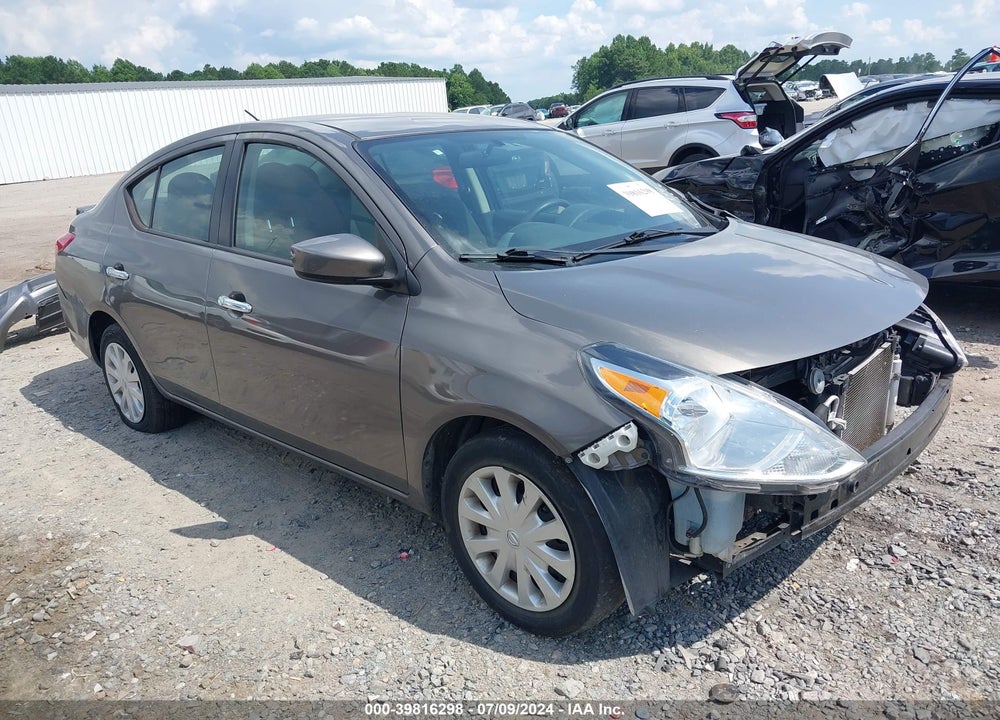 2017 NISSAN VERSA 1.6 SV VIN: 3N1CN7AP0HK443789