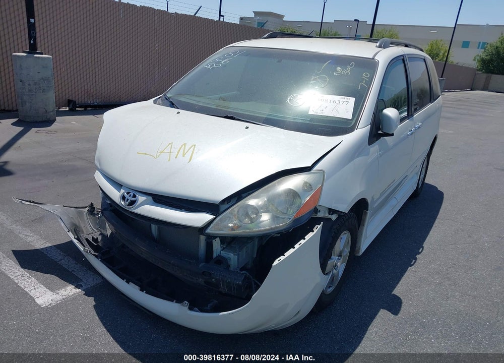 2010 TOYOTA SIENNA XLE VIN: 5TDYK4CC9AS311645
