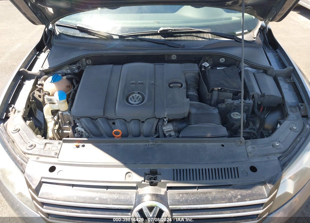2013 VOLKSWAGEN PASSAT 2.5L S VIN: 1VWAP7A33DC096662