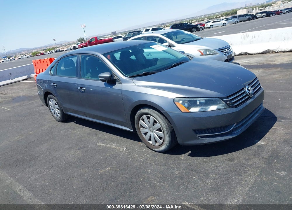2013 VOLKSWAGEN PASSAT 2.5L S VIN: 1VWAP7A33DC096662