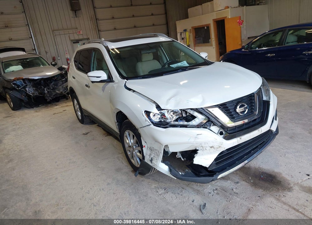 2017 NISSAN ROGUE SV VIN: 5N1AT2MV9HC746174