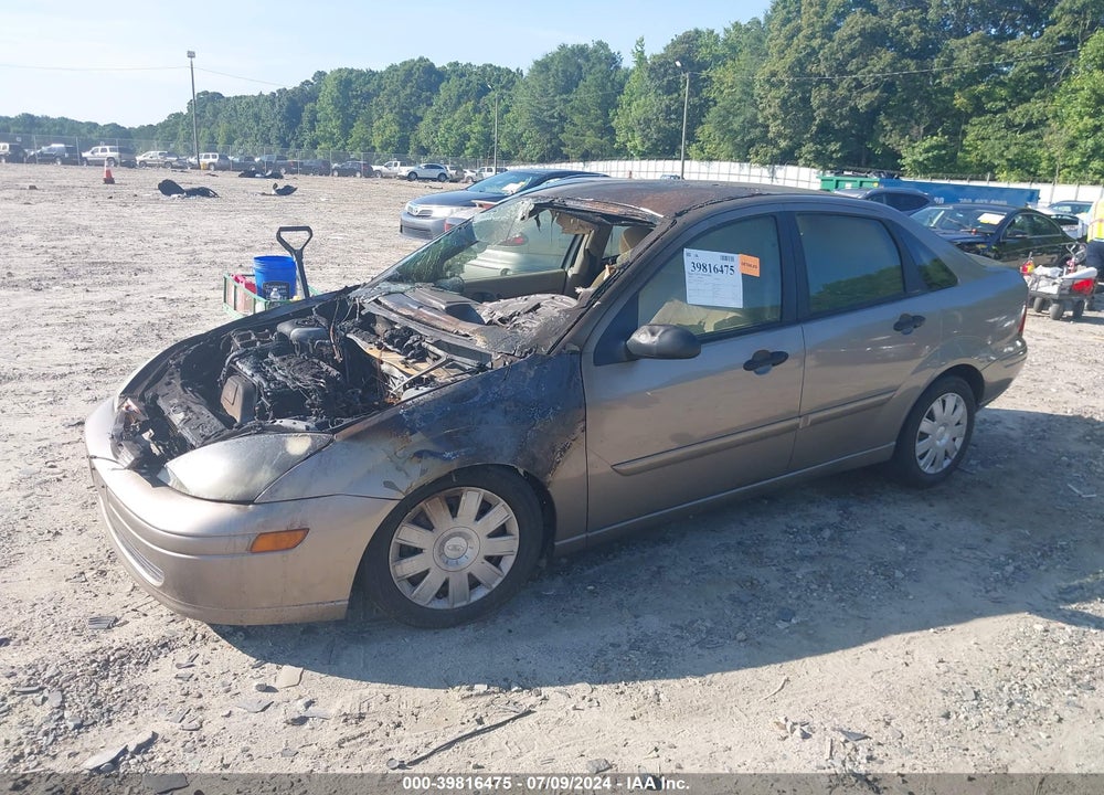 2004 FORD FOCUS SE VIN: 1FAFP34374W140471