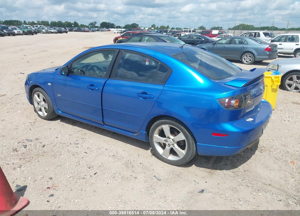 2005 MAZDA 3 S VIN: JM1BK323151285837