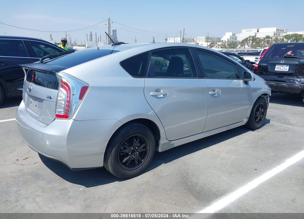 2013 TOYOTA PRIUS THREE VIN: JTDKN3DU7D0338624