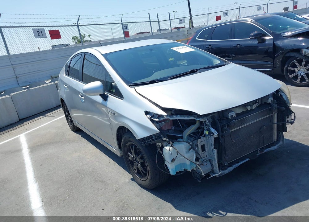 2013 TOYOTA PRIUS THREE VIN: JTDKN3DU7D0338624