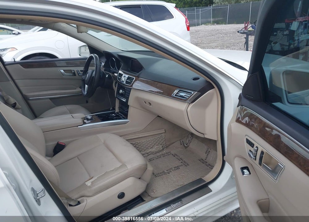 2014 MERCEDES-BENZ E 350 VIN: WDDHF5KB5EB044610