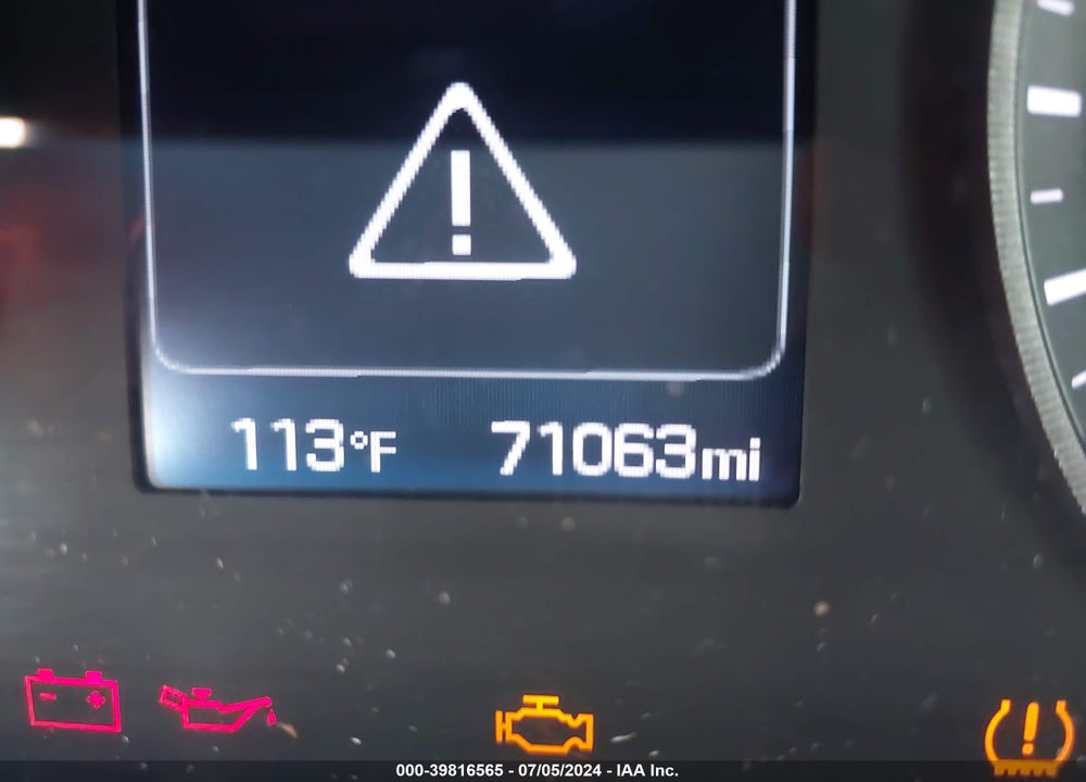 2015 HYUNDAI SONATA VIN: 5NPE24AF4FH021567