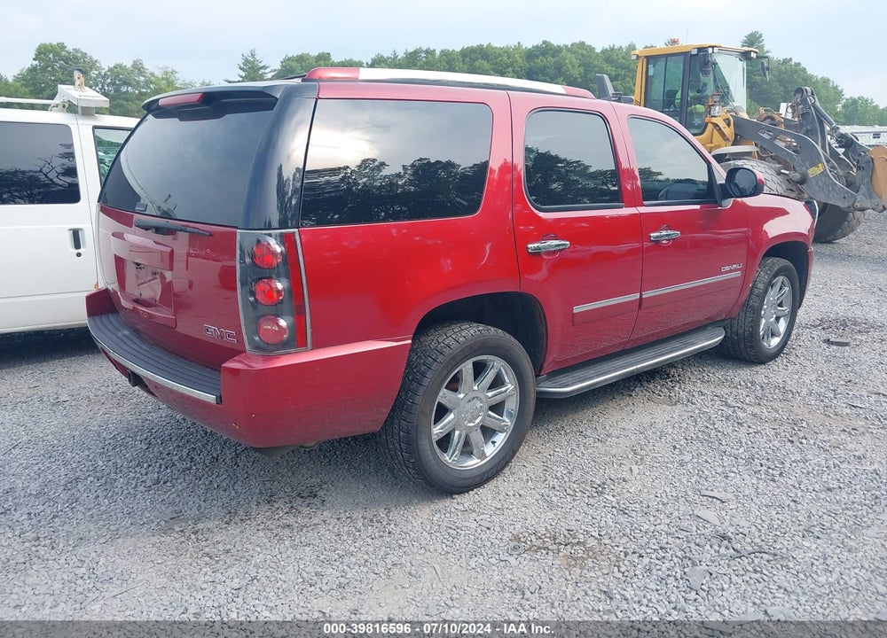 2013 GMC YUKON DENALI VIN: 1GKS2EEF5DR368306
