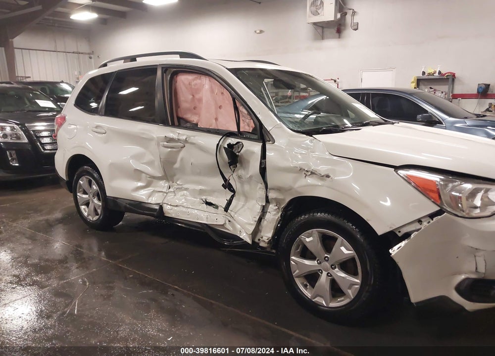 2016 SUBARU FORESTER 2.5I PREMIUM VIN: JF2SJADC3GH543971