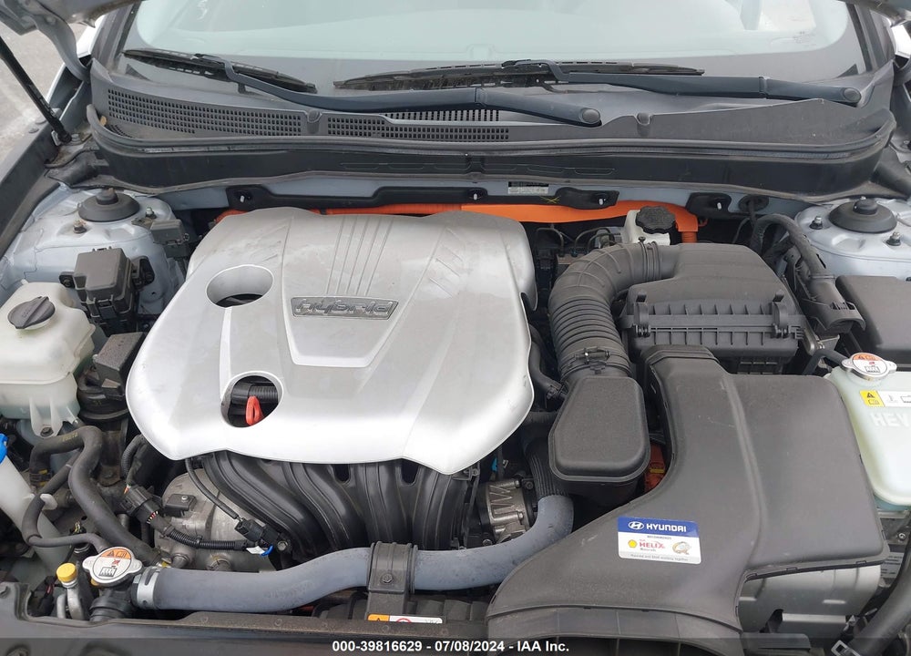 2011 HYUNDAI SONATA HYBRID VIN: KMHEC4A45BA017584