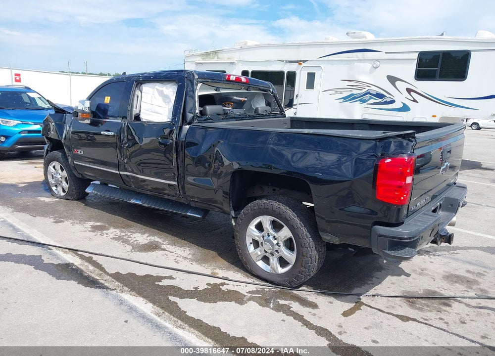 2017 CHEVROLET SILVERADO 2500HD LTZ VIN: 1GC1KWEY0HF206590