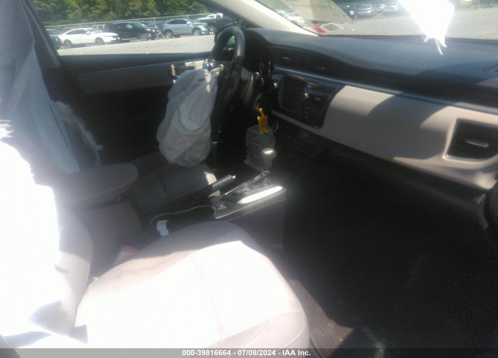 2015 TOYOTA COROLLA LE VIN: 2T1BURHE7FC238332