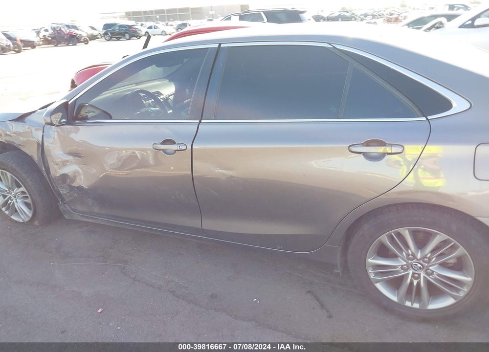 2015 TOYOTA CAMRY SE VIN: 4T1BF1FK0FU913103