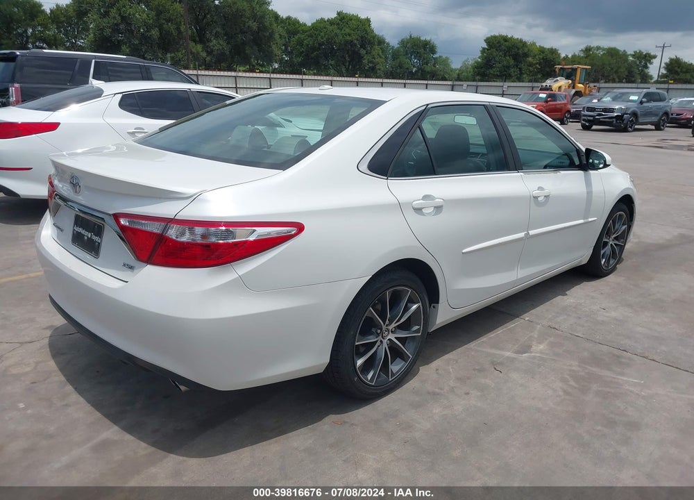 2015 TOYOTA CAMRY XSE VIN: 4T1BF1FK5FU038651
