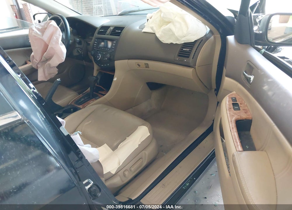 2005 HONDA ACCORD VIN: 1HGCM66565A049195