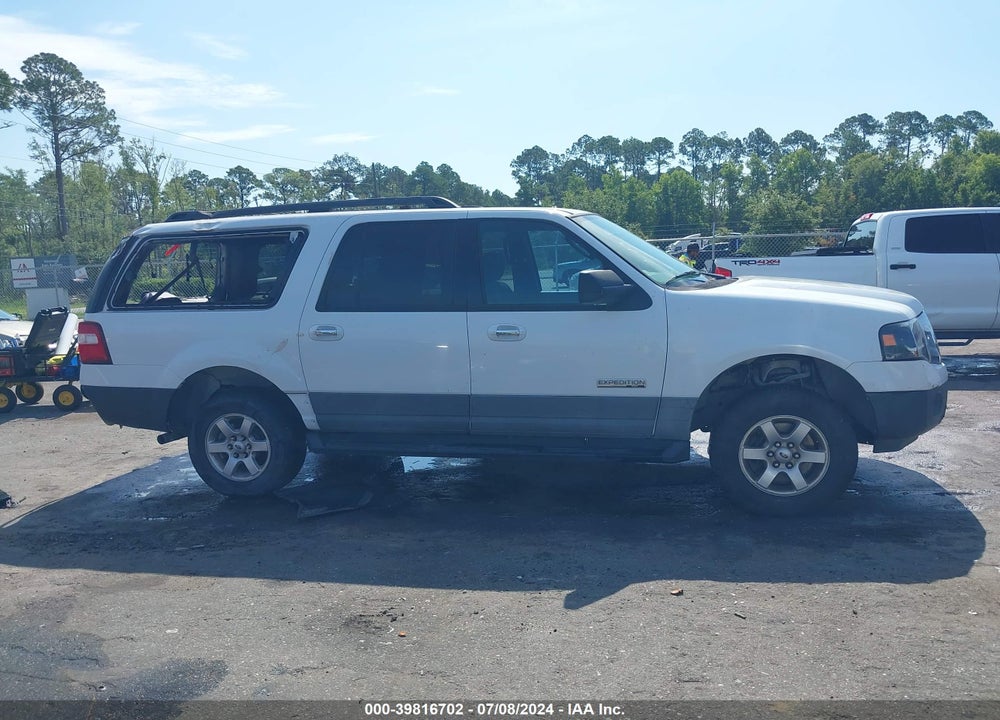 2007 FORD EXPEDITION EL XLT VIN: 1FMFK16567LA62925