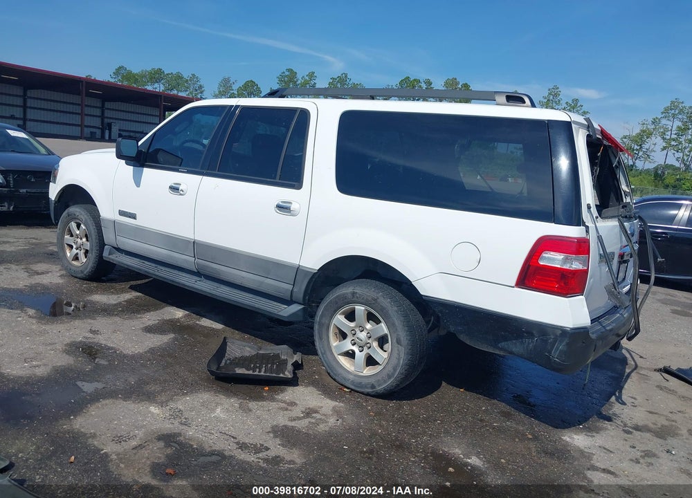2007 FORD EXPEDITION EL XLT VIN: 1FMFK16567LA62925