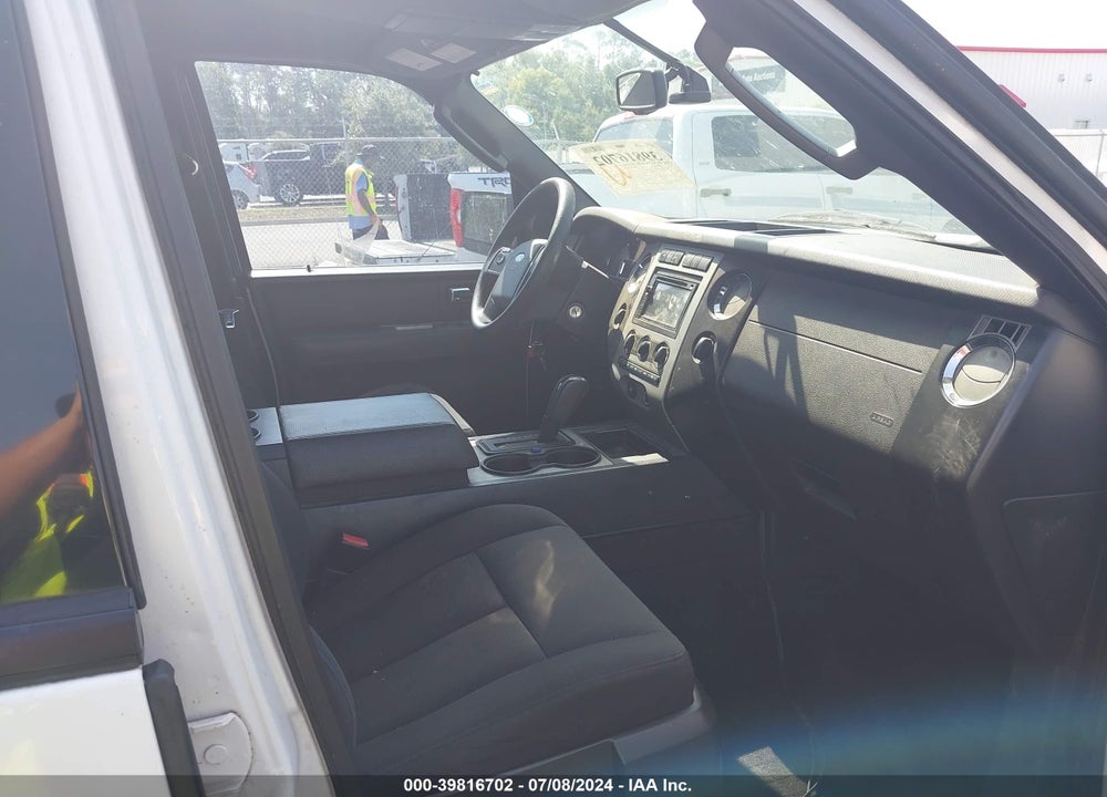 2007 FORD EXPEDITION EL XLT VIN: 1FMFK16567LA62925