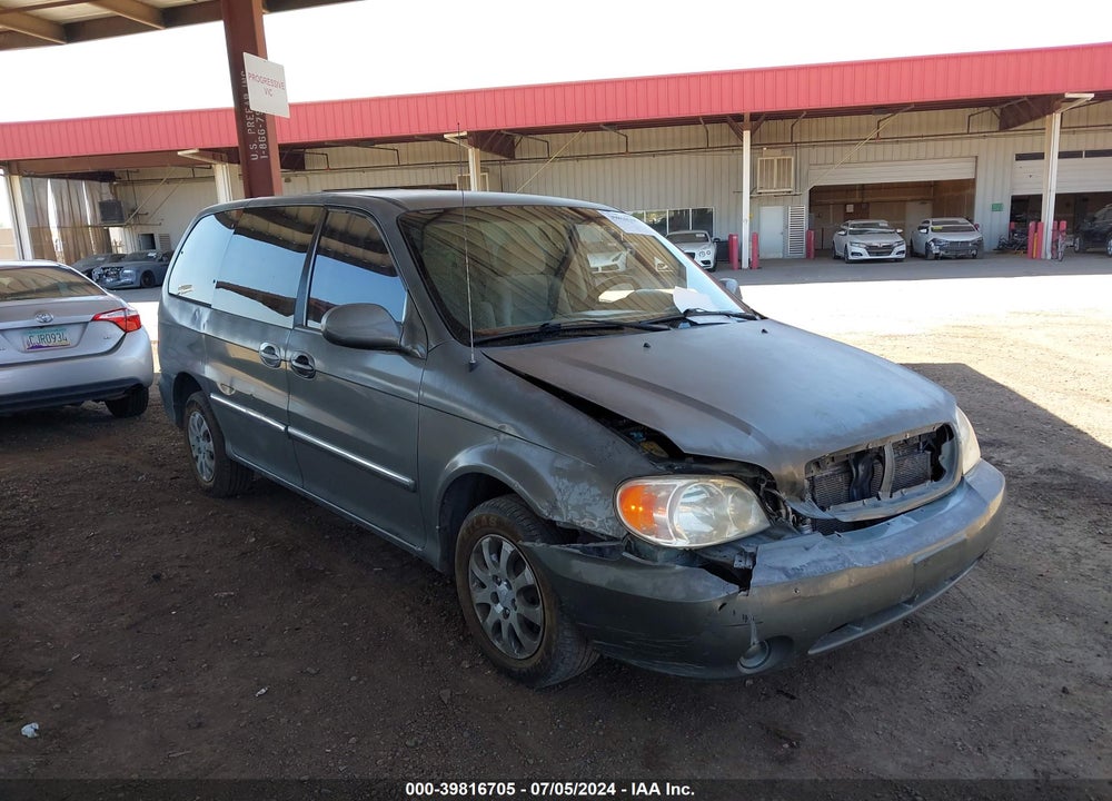 2005 KIA SEDONA EX/LX VIN: KNDUP132056756982