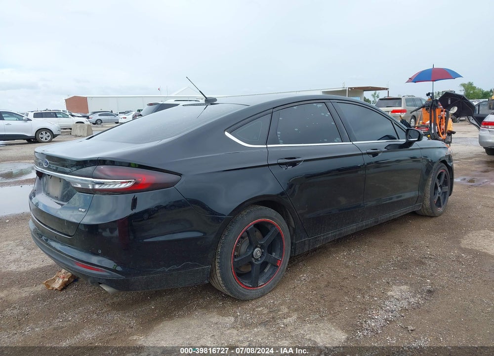 2018 FORD FUSION SE VIN: 3FA6P0H76JR178235