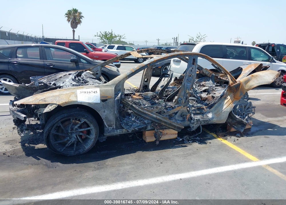 2024 TESLA MODEL 3 VIN: 5YJ3E1ET8RF806738