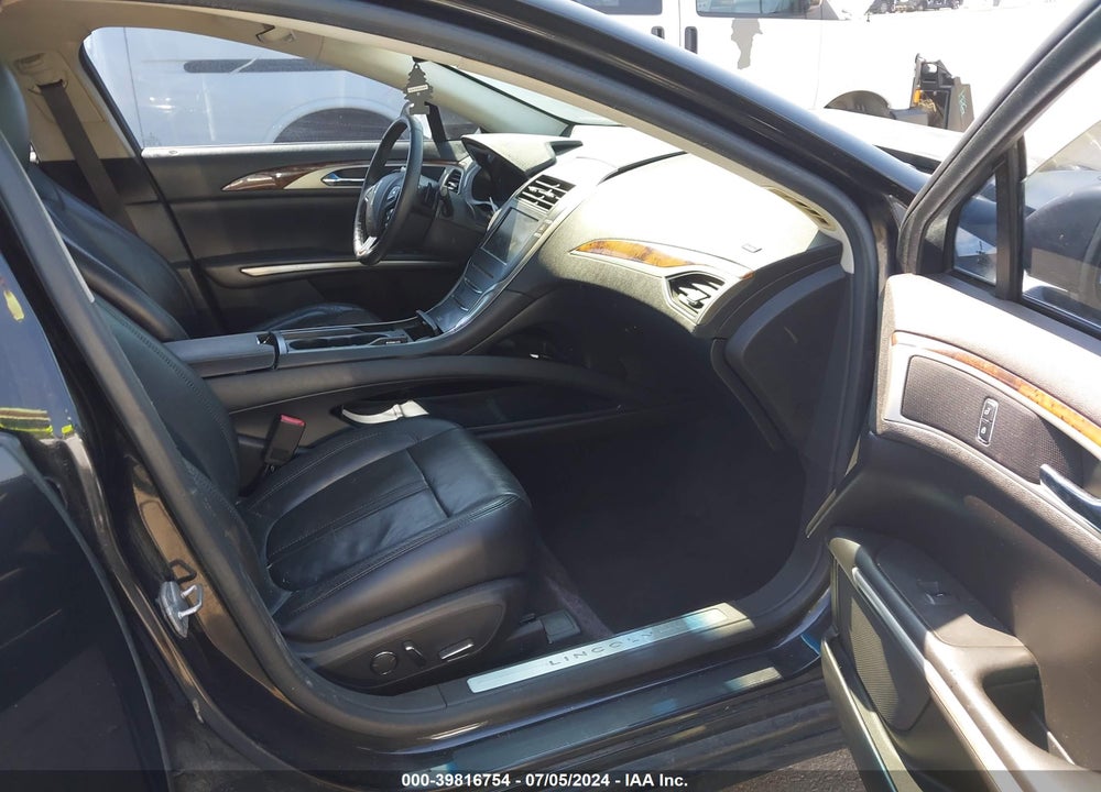 2014 LINCOLN MKZ VIN: 3LN6L2GK4ER806740