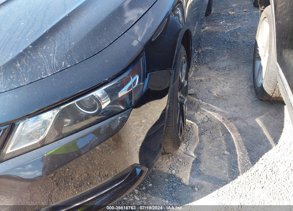 2018 CHEVROLET IMPALA 1LT VIN: 2G1105S35J9178544