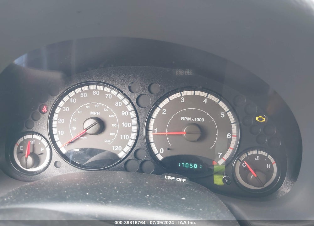 2007 JEEP LIBERTY SPORT VIN: 1J4GL48K97W521917