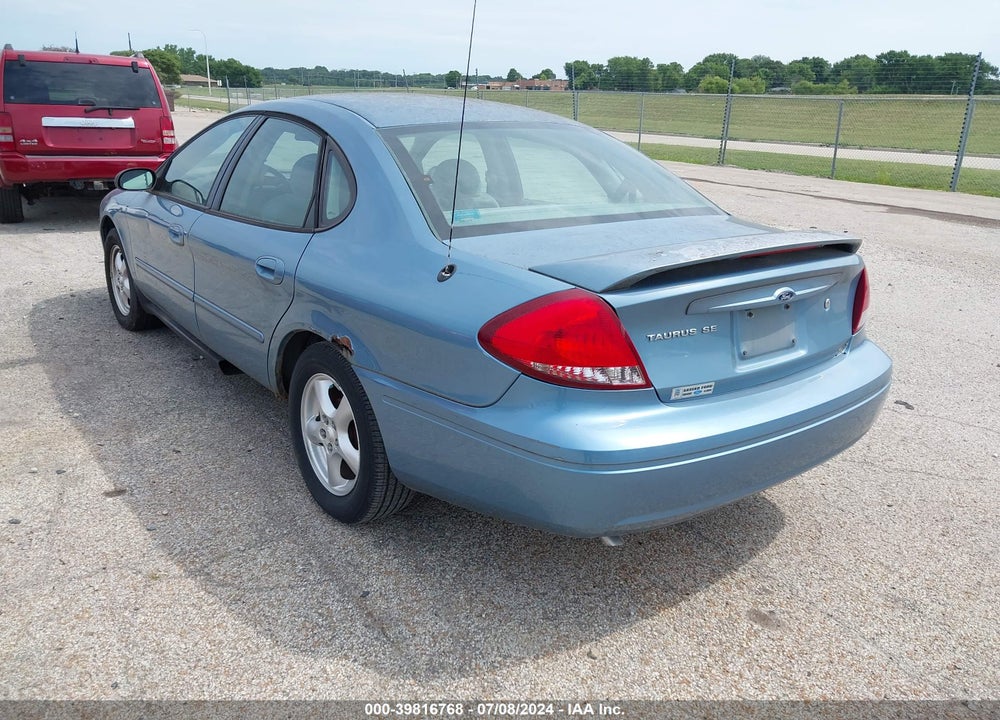 2005 FORD TAURUS SE VIN: 1FAFP53265A159886