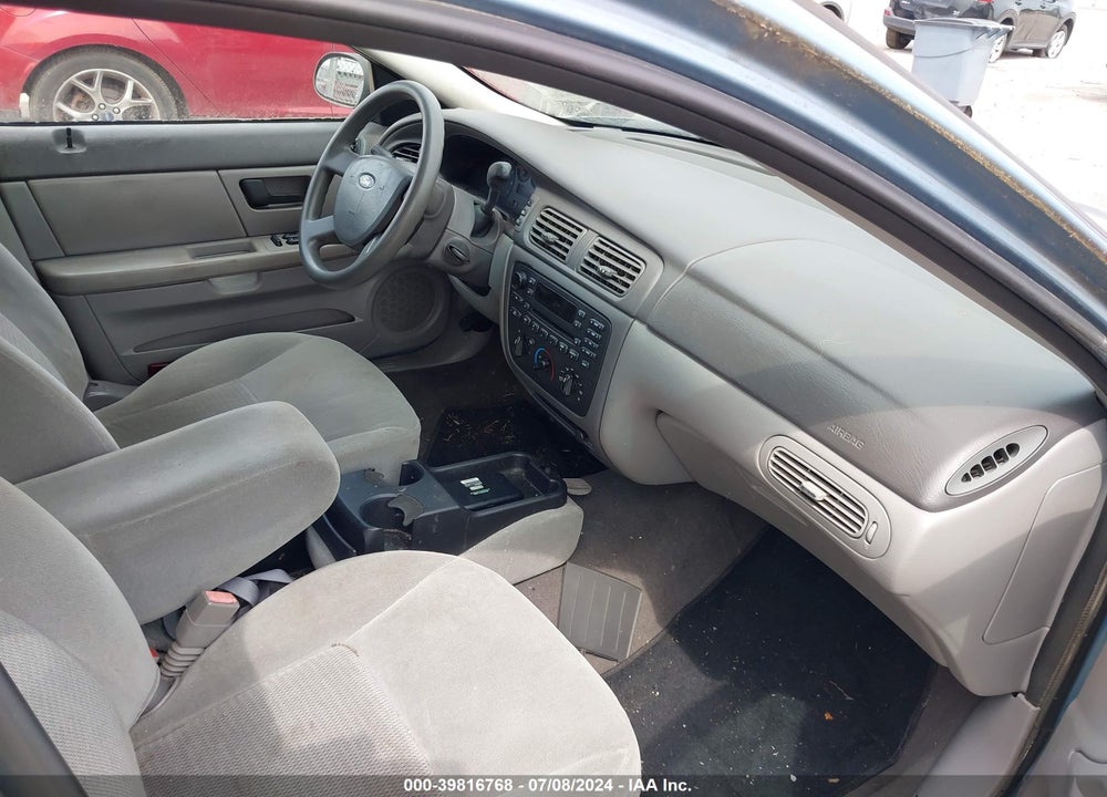2005 FORD TAURUS SE VIN: 1FAFP53265A159886