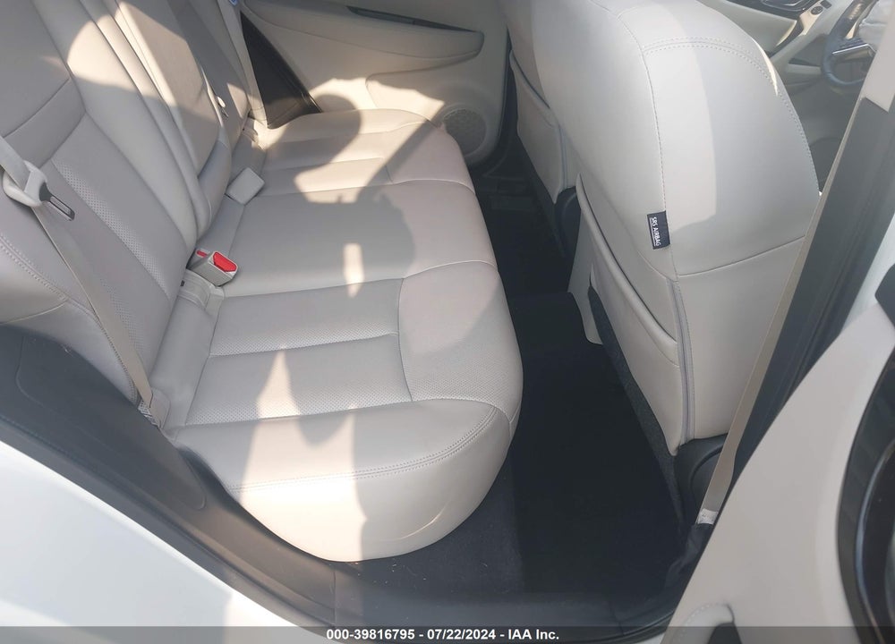2019 NISSAN ROGUE SPORT SL VIN: JN1BJ1CP6KW525569